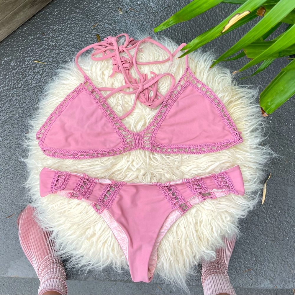 SOLD | Acacia Swimwear | Andy Top & Bottom L | 💕